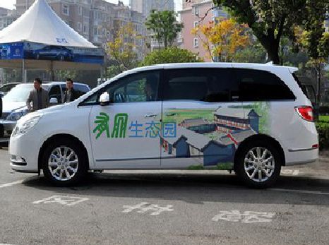 大兴户外车贴喷绘如何保持效果?