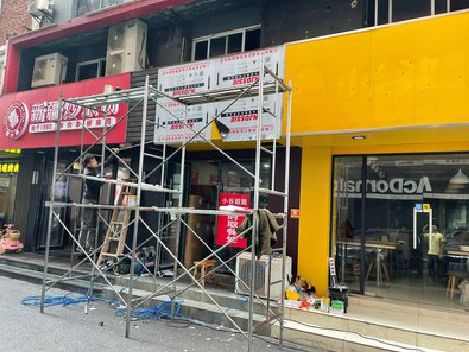 大兴制作广告招牌如何避免它发黄？